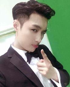 娱乐圈吃瓜张艺兴,娱乐圈吃瓜界的“瓜王”